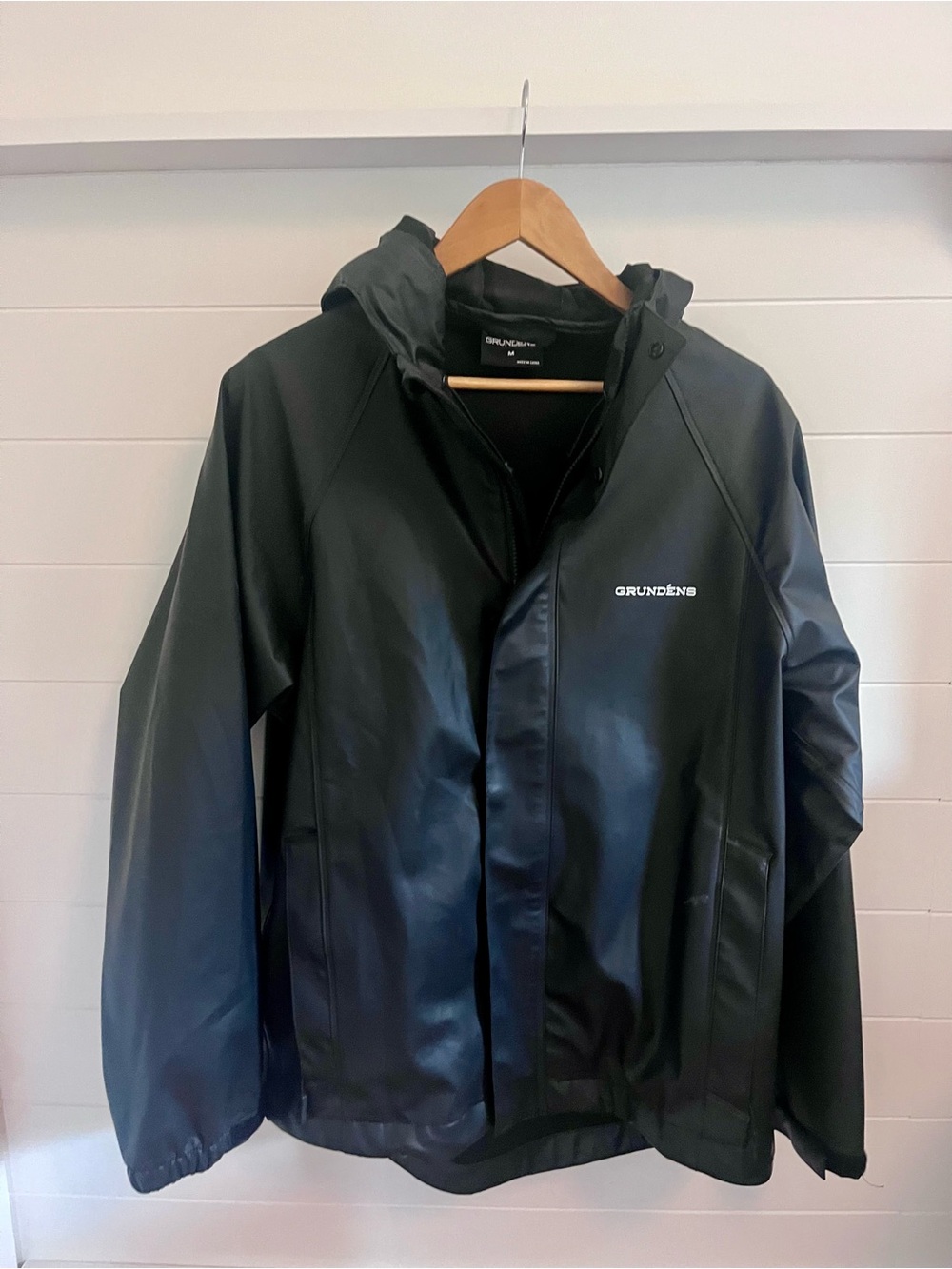 Grundens Men’s Black Waterproof Hooded Jacket